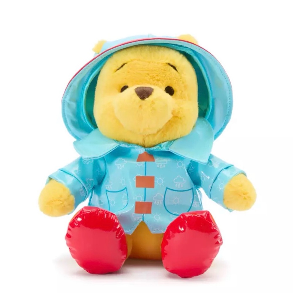 Winnie the Pooh in Rainwear Plush – 7'' – Disney Store Europe – Exclusive